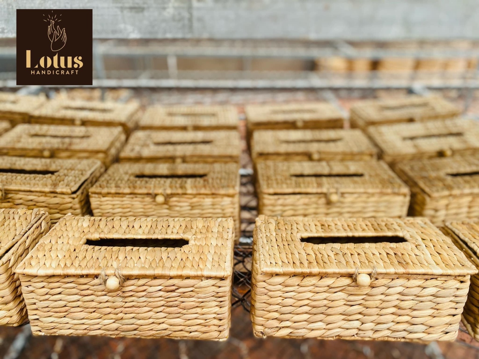 Hộp khăn giấy làm từ lục bình